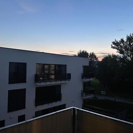 Greenbay Apartment With Free Parking Trencin Bagian luar foto